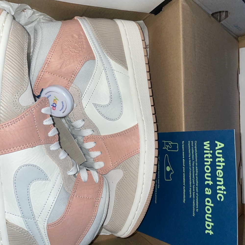 AIR JORDAN 1 MILIANS